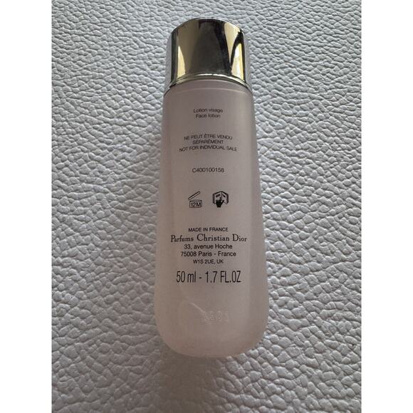 Christian Dior Capture Totale Intensive Essence Lotion ~ 1.7 oz, 50 ml , nwob - Picture 2 of 3